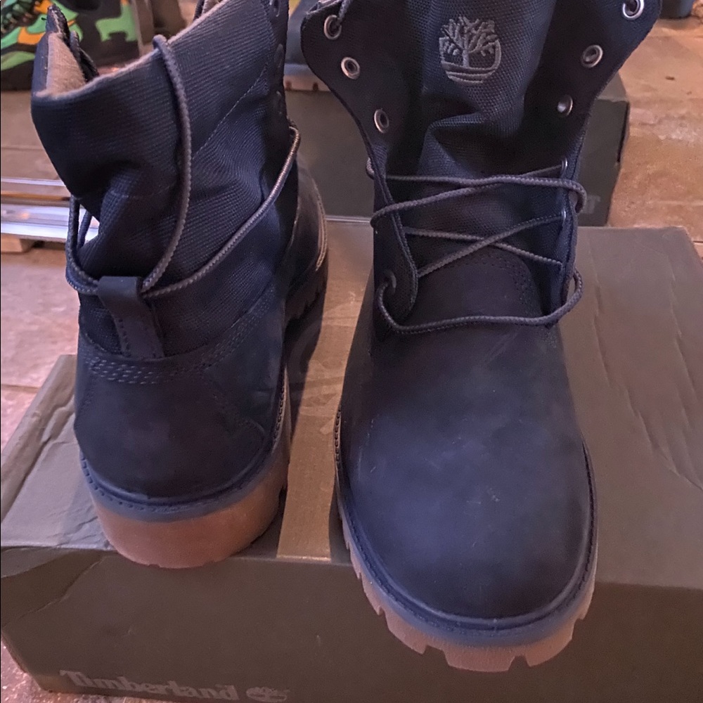 Timberland Roll Top Navy Nubuck Boot